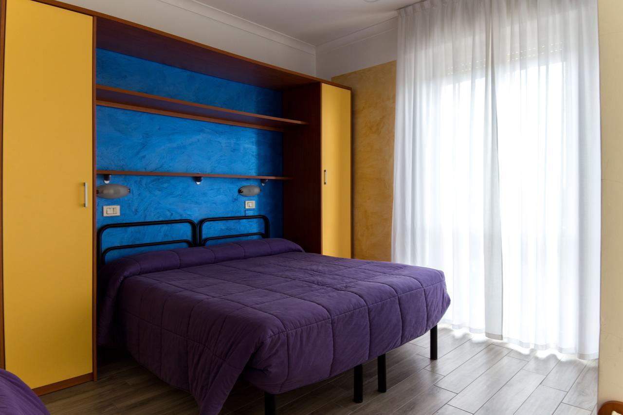 Hotel Viking Rimini Exterior photo